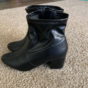 Time and Tru faux leather booties
